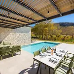 Villa Selena Katelios